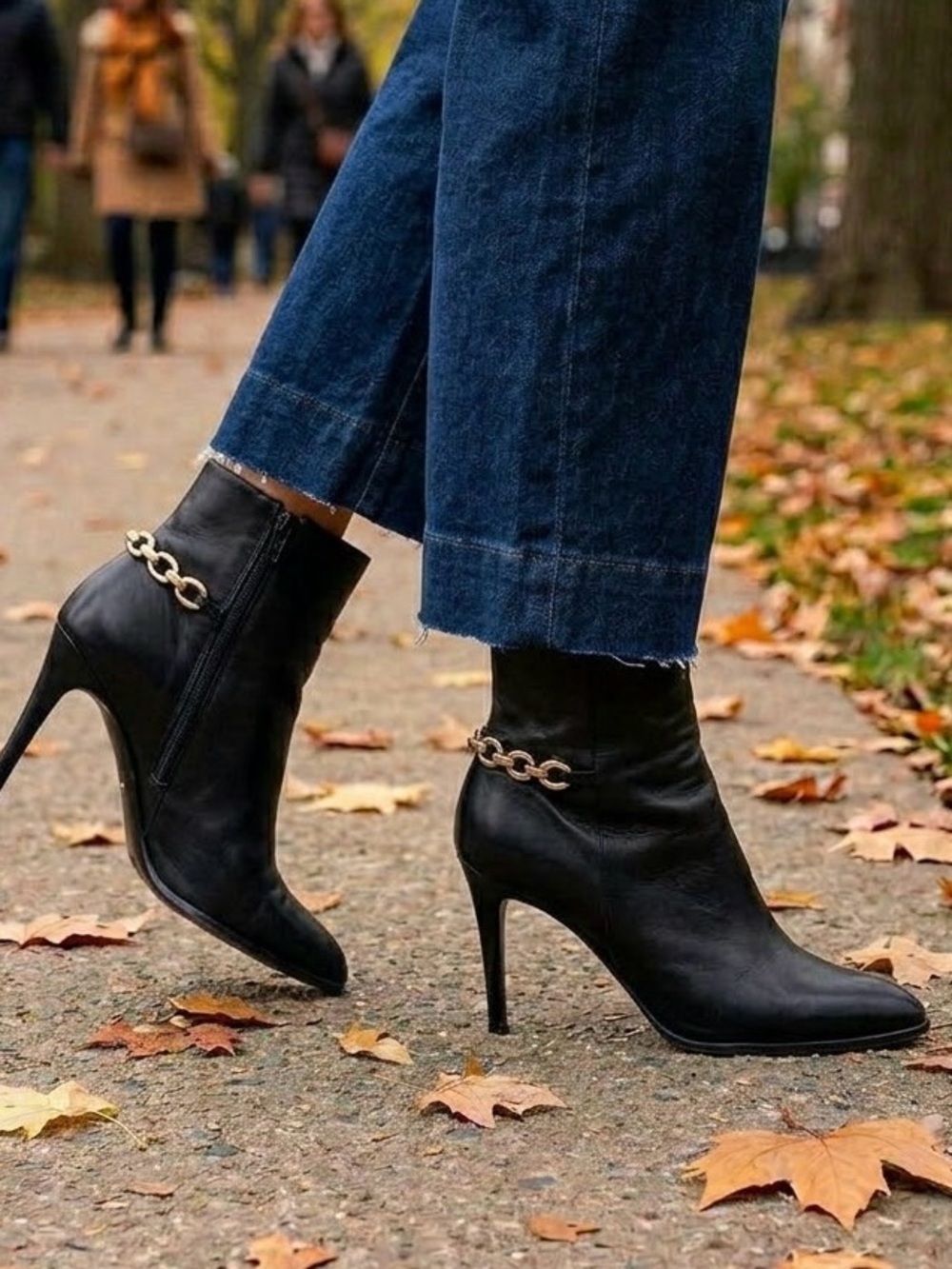 DIANE von FURSTENBERG Womans Boots Leather Heeled